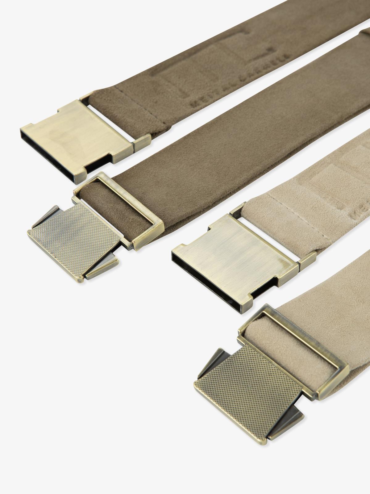 Robert gold buckle belt